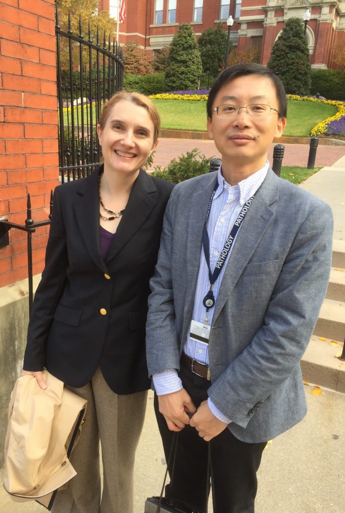 Photo of Dr. Sandra Orsulic and Dr. Deyin Xing at Johns Hopkins University